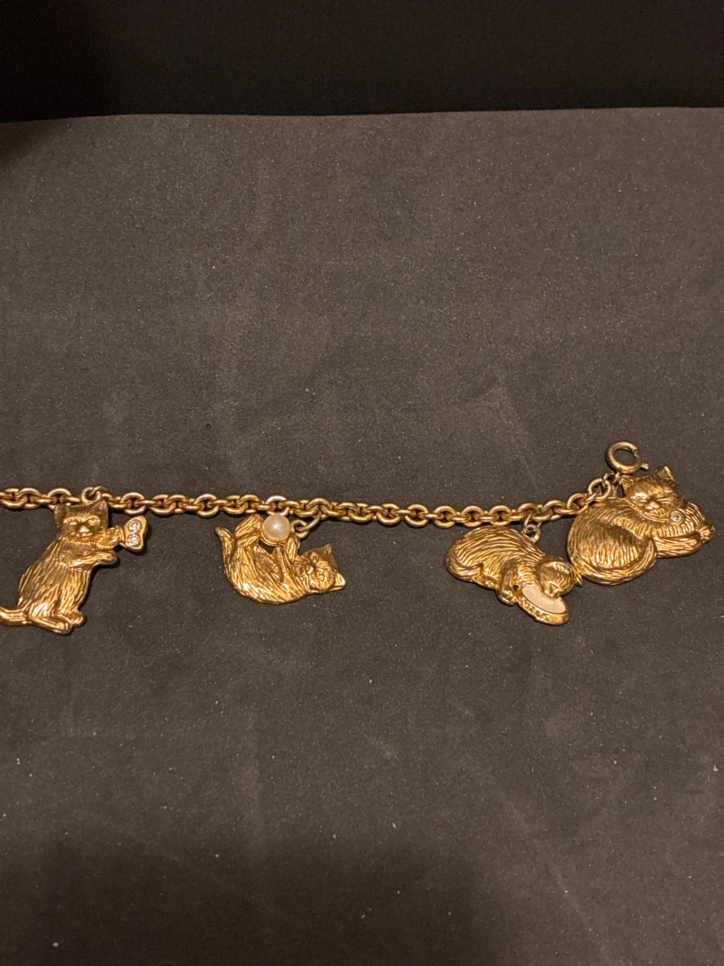 Vintage Avon Cat Charm Bracelet