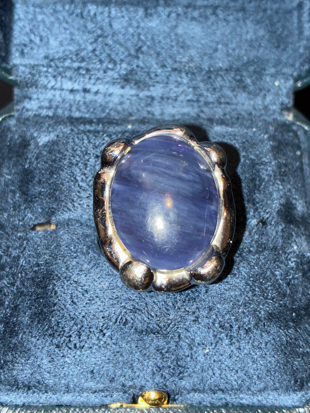 Lia Sophia size 8 Cocktail Ring