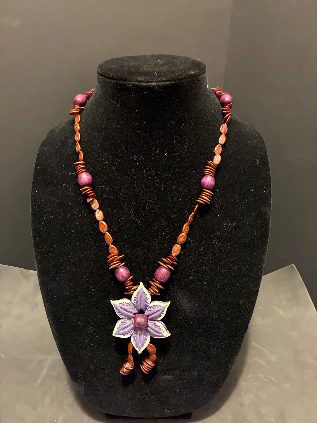 Hawaiian Vintage Flower Necklace