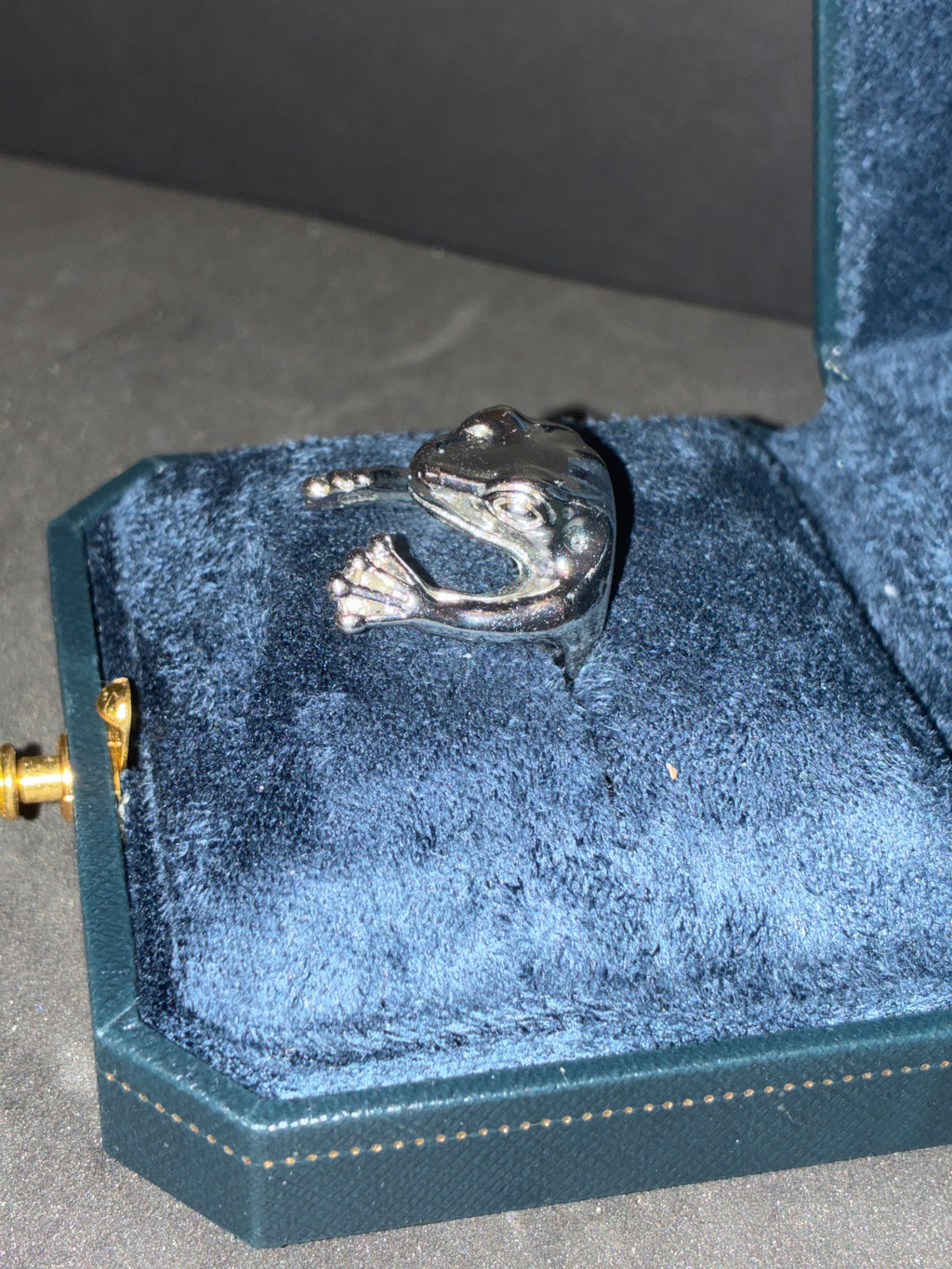 925 Silver Frog Ring Size 5