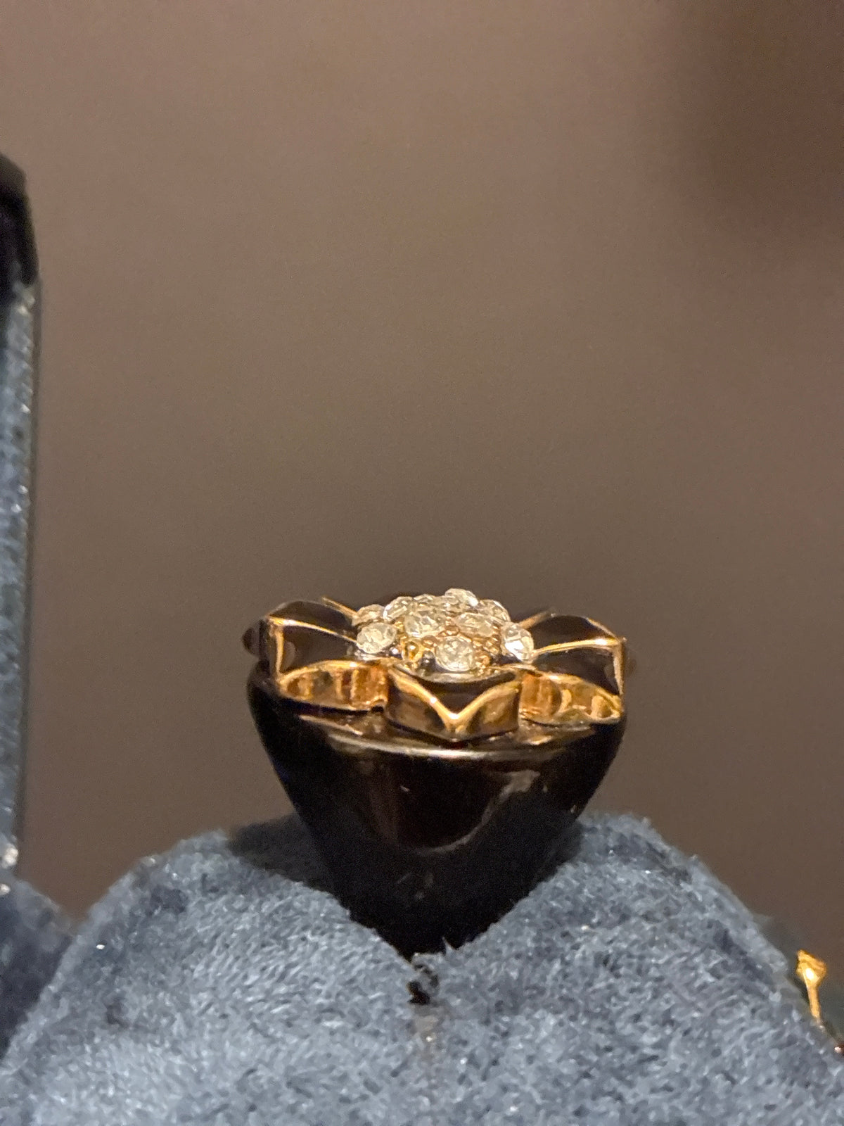 Vintage Plastic Flower Ring